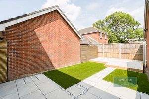 Photo 7- click for photo gallery